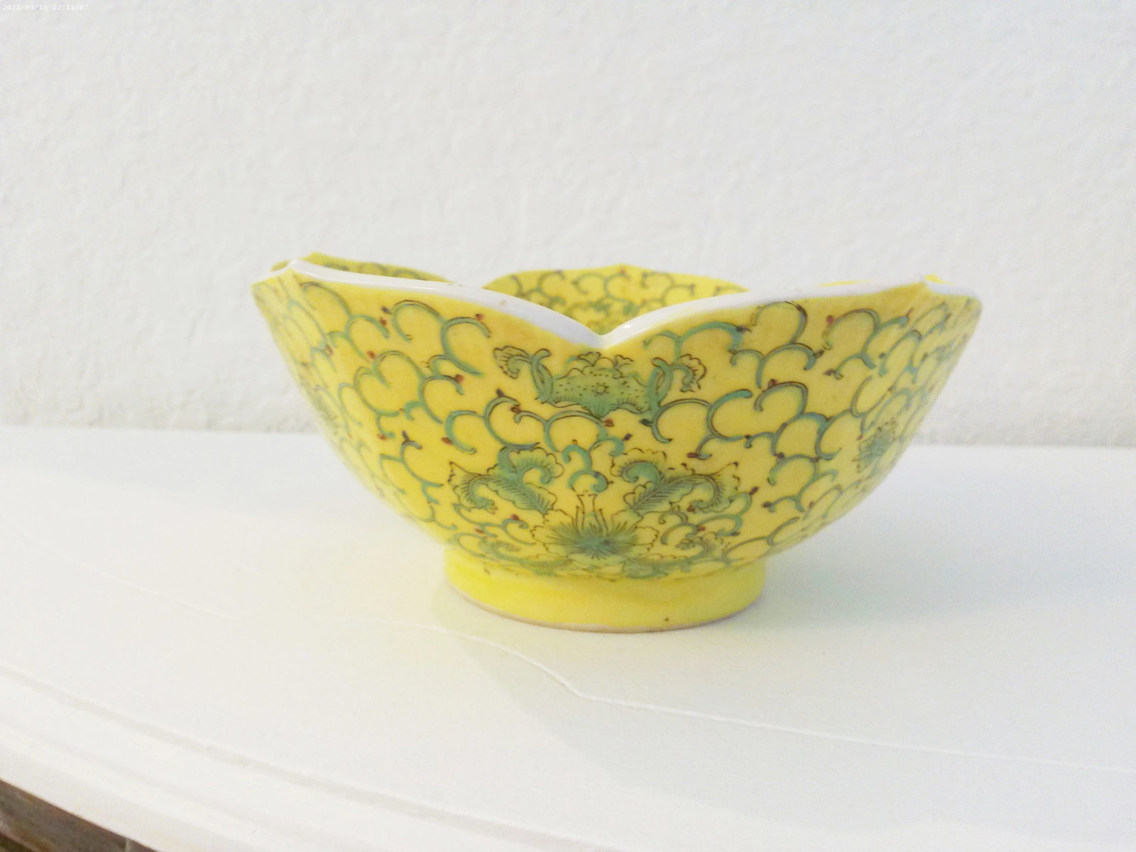 Vintage Chinoiserie Yellow Lotus Decorative Ceramic Bowl - 4
