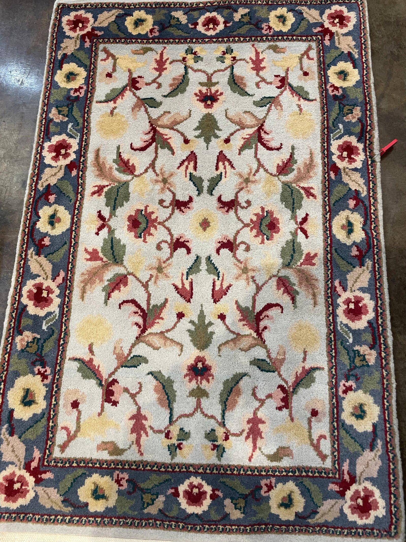 1990s Handwoven Persian Sarough Area Rug 2'0" X 2'8" - 3