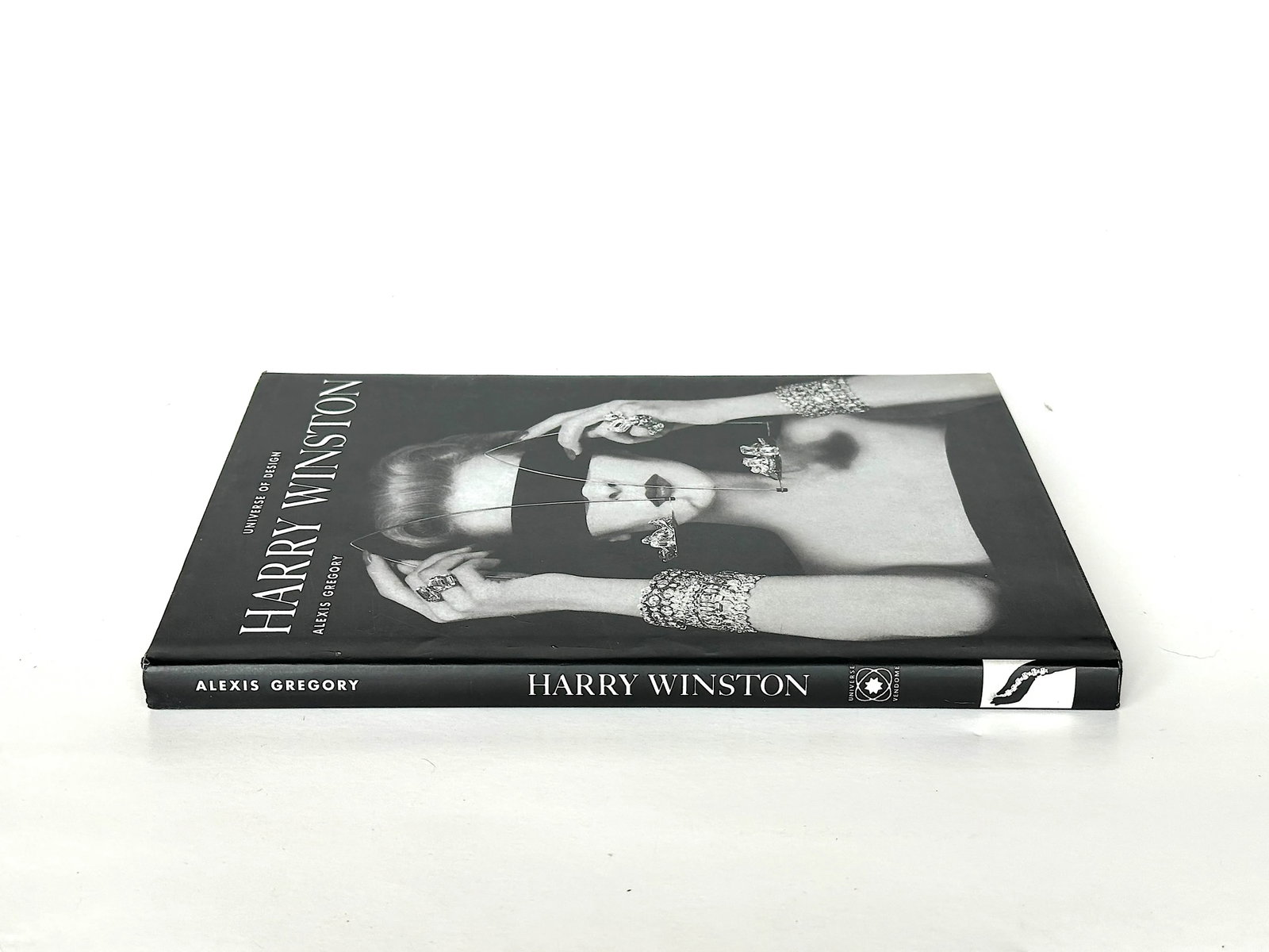 Harry Winston Jewelry Design Book - 2