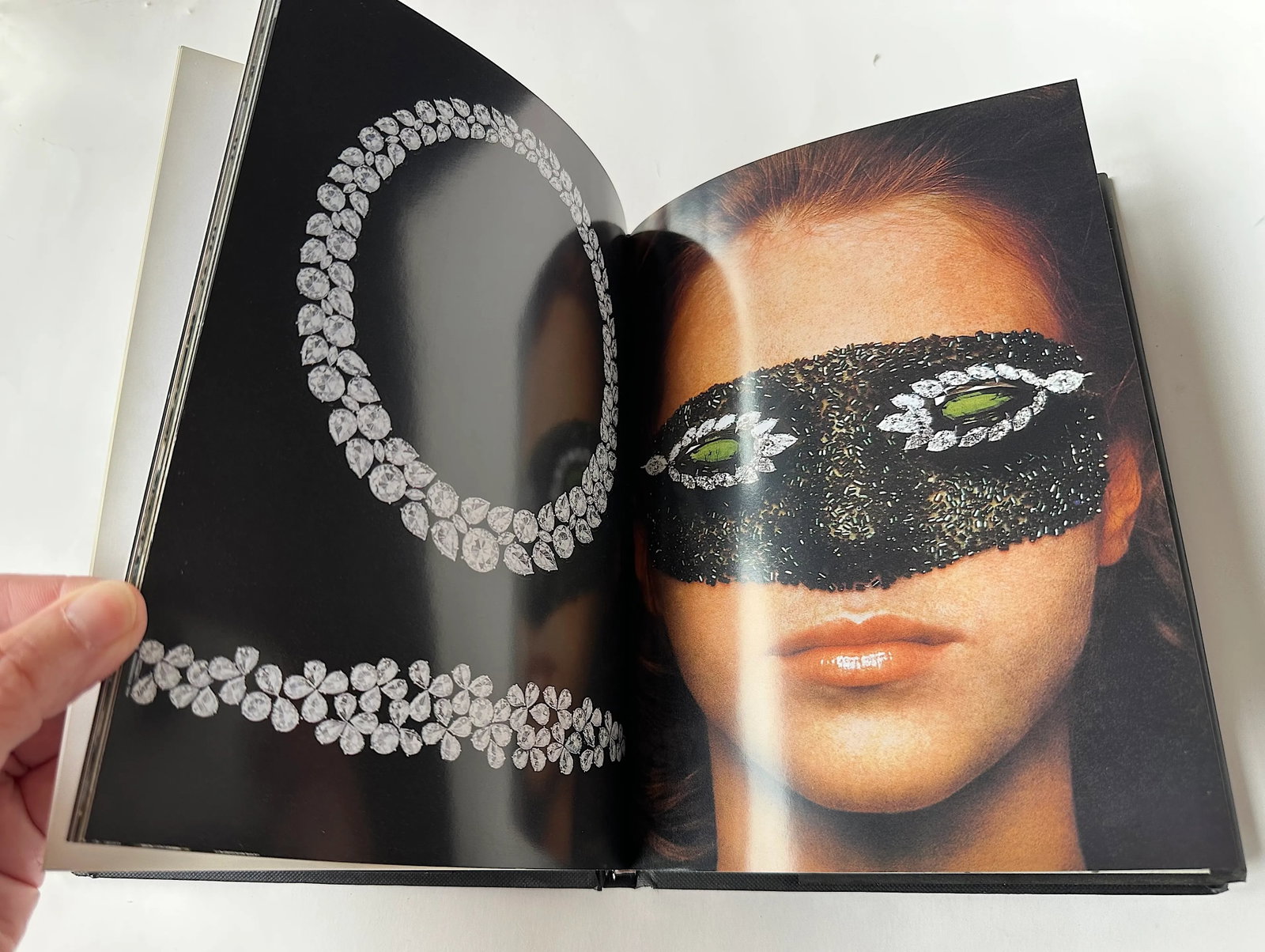 Harry Winston Jewelry Design Book - 4
