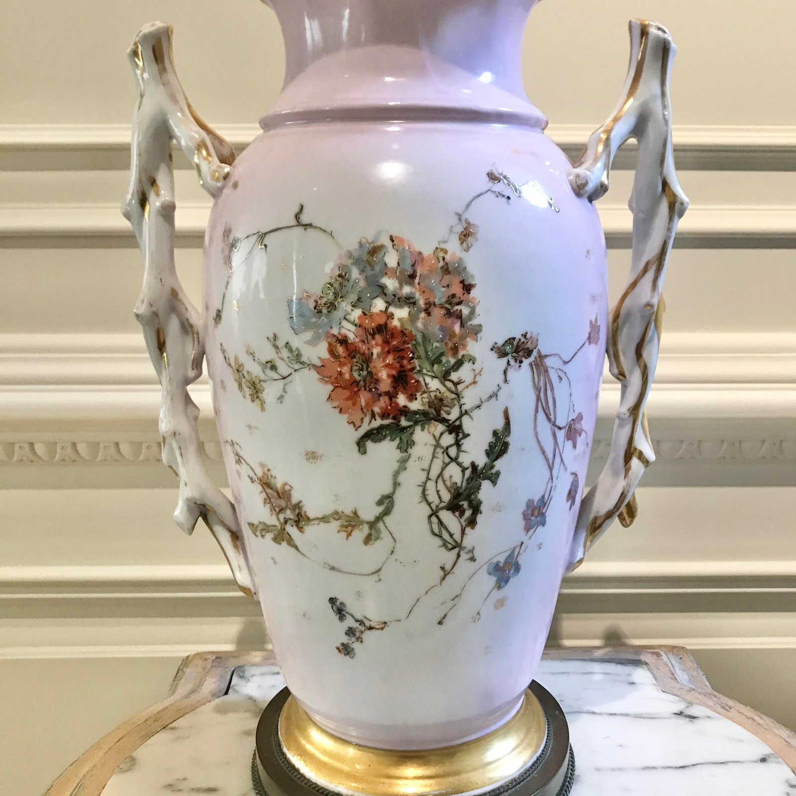 Antique Pink, White, Pastel Colored Urn Form Lamp, With Gold Highlights - 7