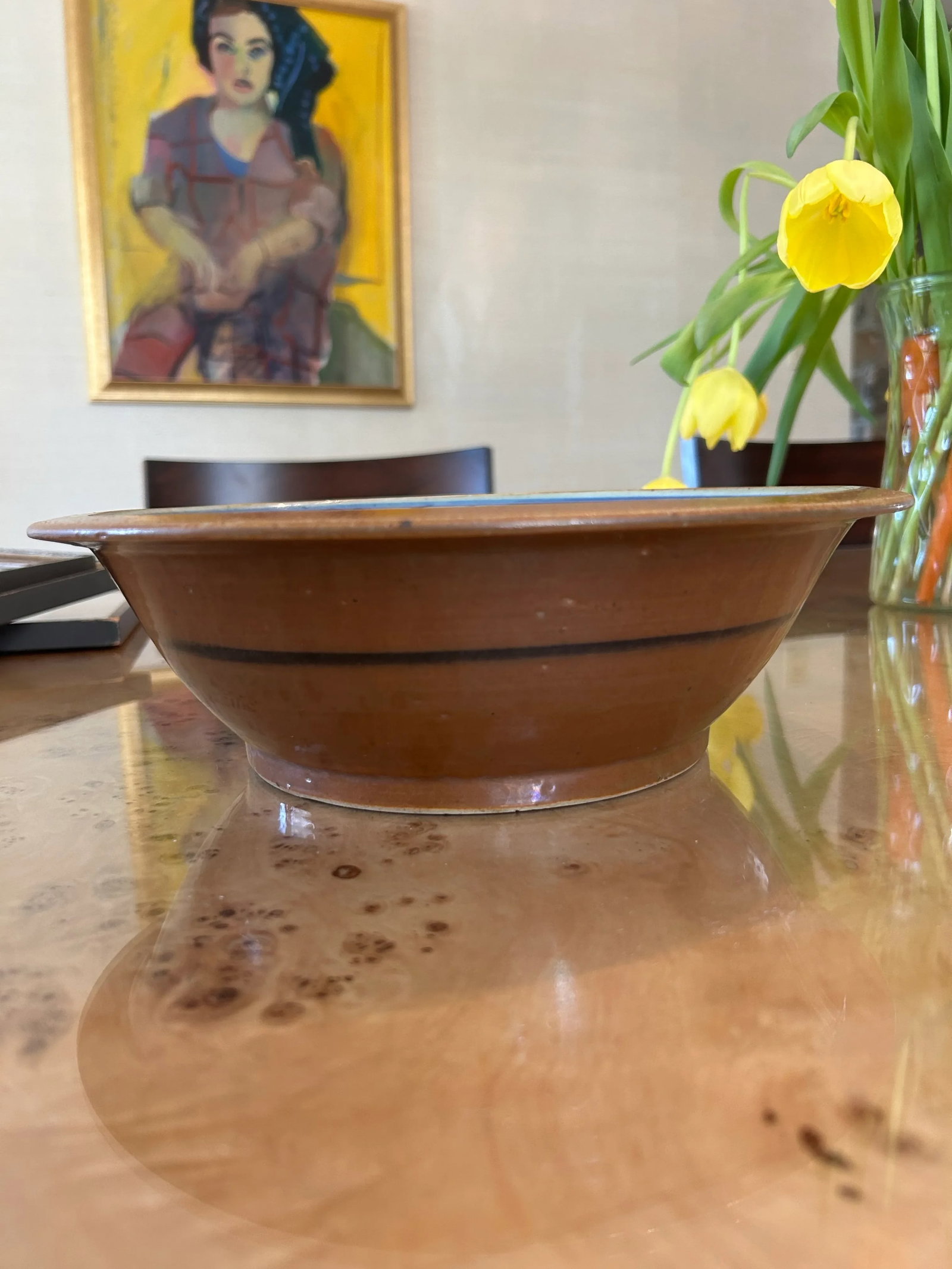 Antique Chinese Qing Dynasty Batavia Ware Bowl With Sweet Pea Motif - 3