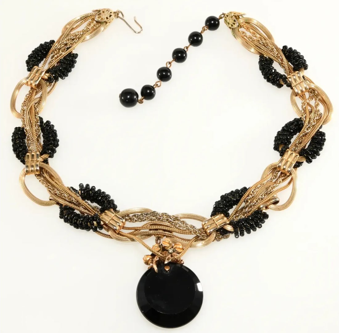 1960s Vintage Black Glass Necklace With Gold Plated Braided Chains - 4