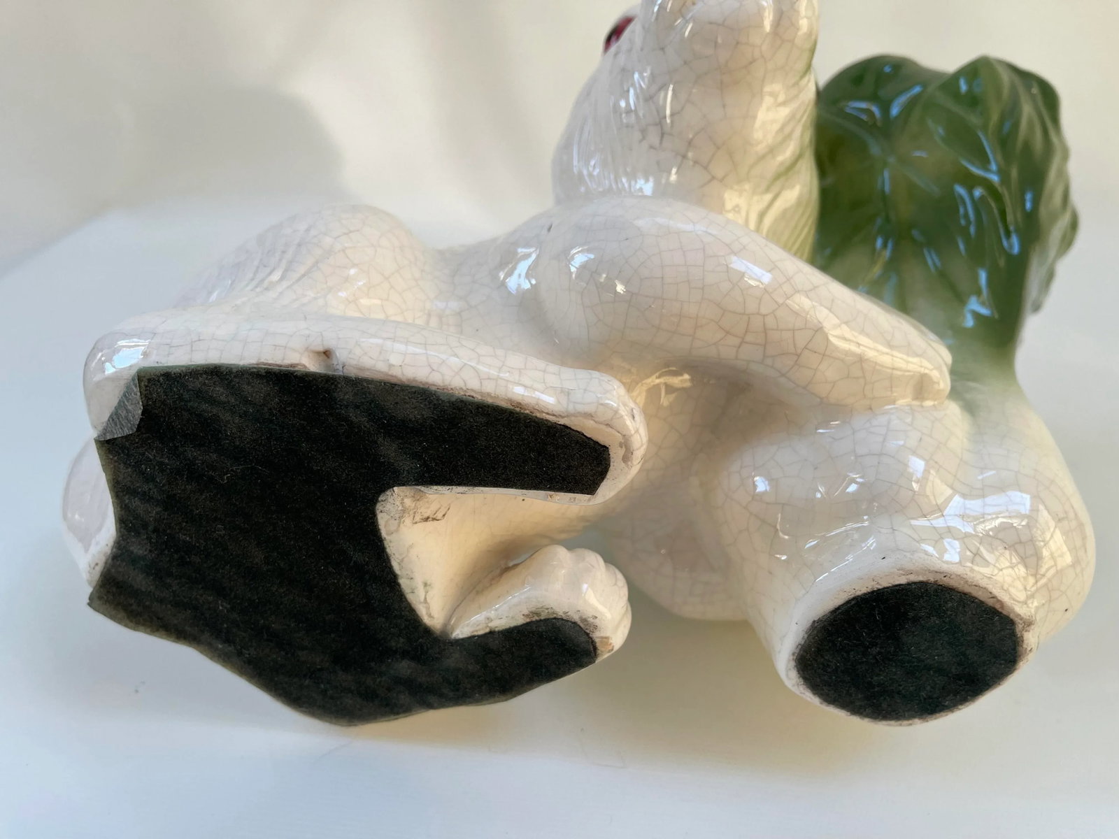 Large Whimsical Vintage Majolica Rabbit and Cabbage Vase Cachepot Sculpture - 6
