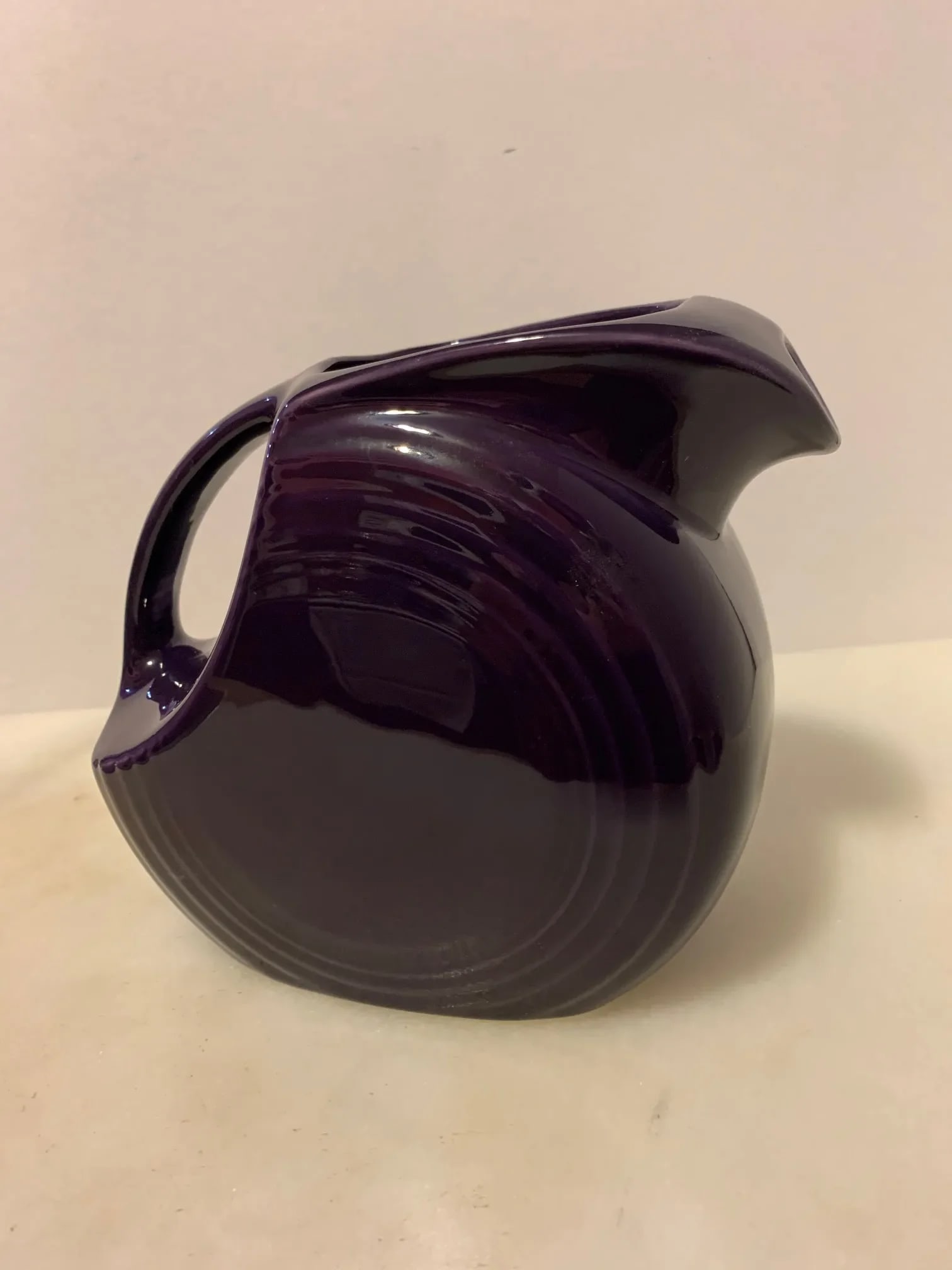 1960s Art Deco Disc Purple Pitcher by Homer Laughlin - 4