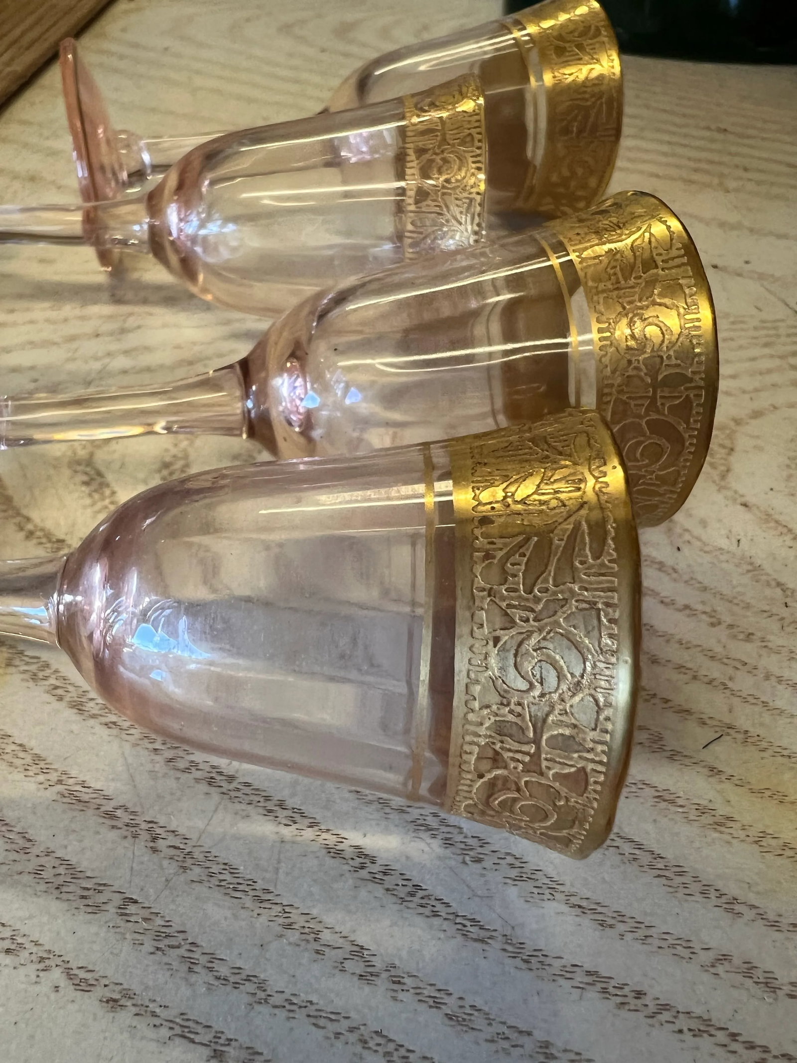 Early 20th Century Pink & Gold Cordial Stemmed Glasses - Set of 4 - 2