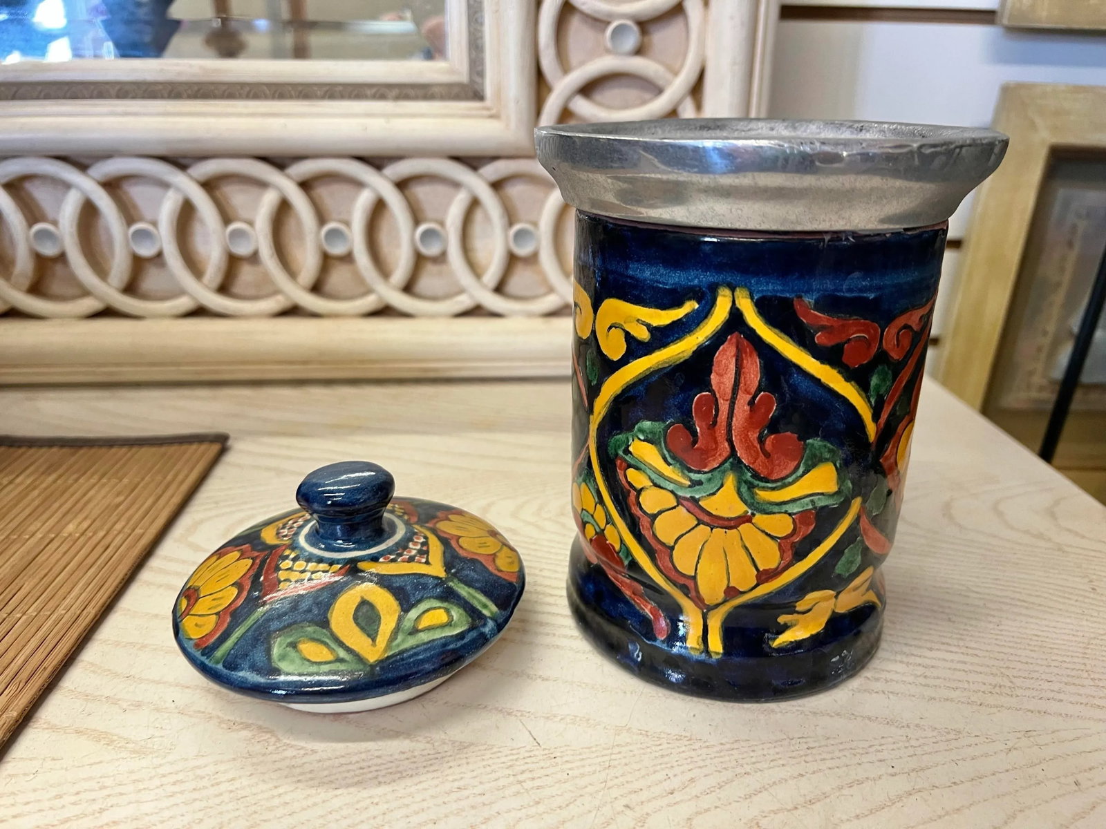 Vintage Lidded Talavera Mexican Pottery Jar - 4