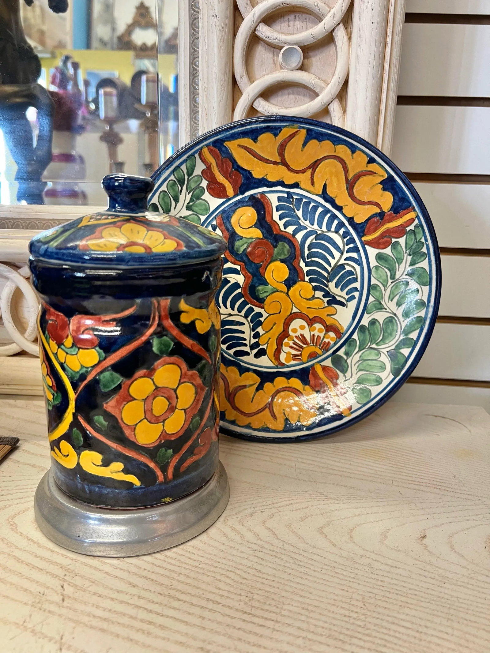 Vintage Lidded Talavera Mexican Pottery Jar - 7
