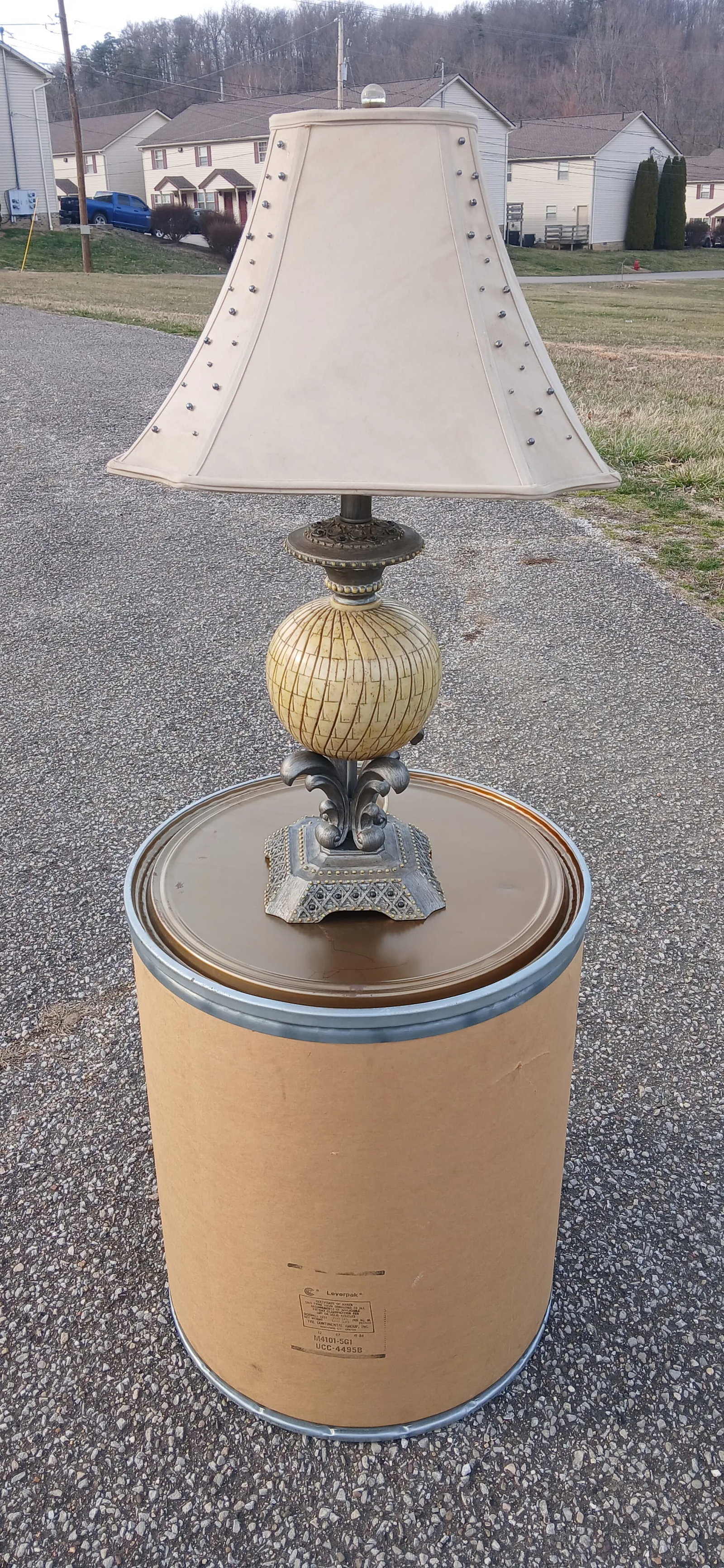 Vintage Ornate Table Lamp With Studded Shade - 5