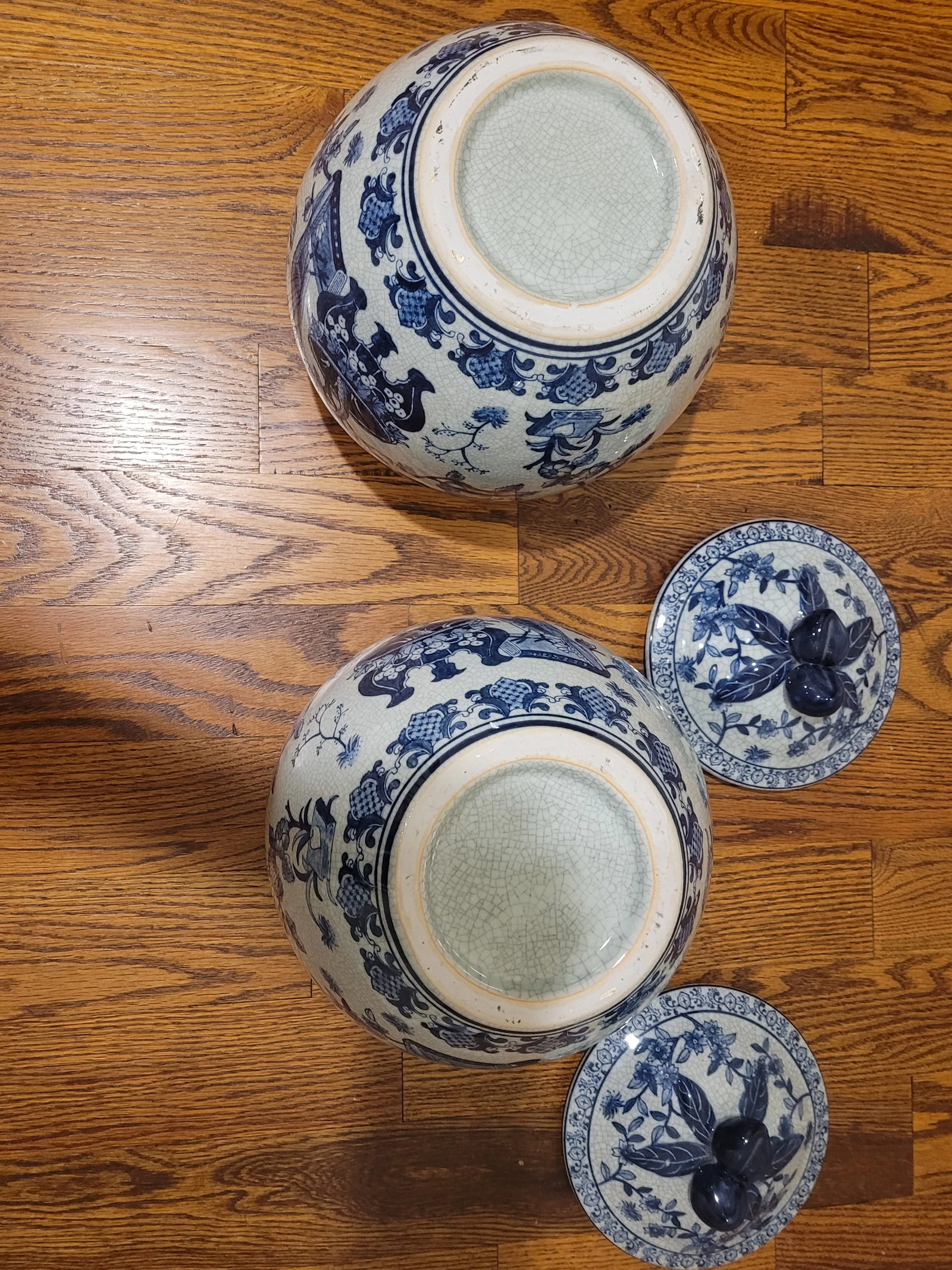 Pair of Vintage Blue and White Lidded Urns - 11