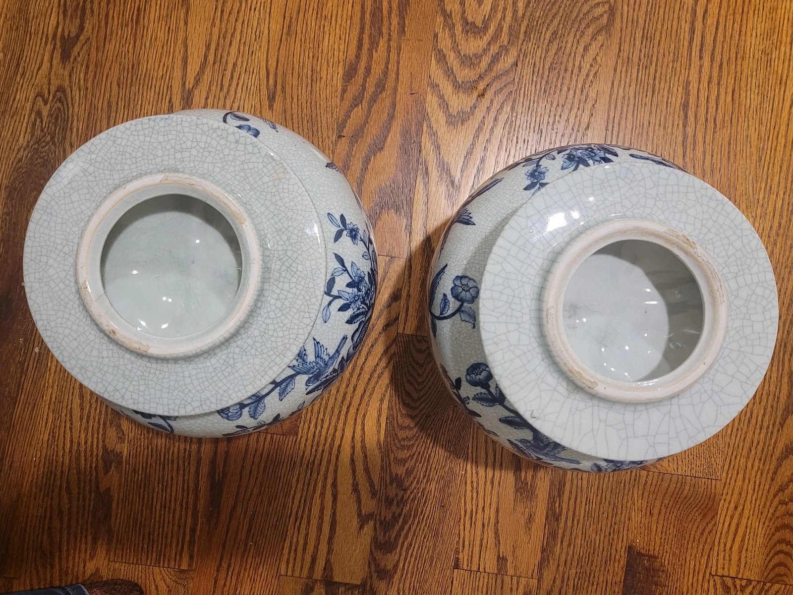 Pair of Vintage Blue and White Lidded Urns - 5