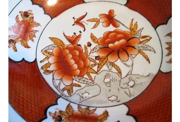 Vintage Chinese Brass-Encased Porcelain Bowl - 3
