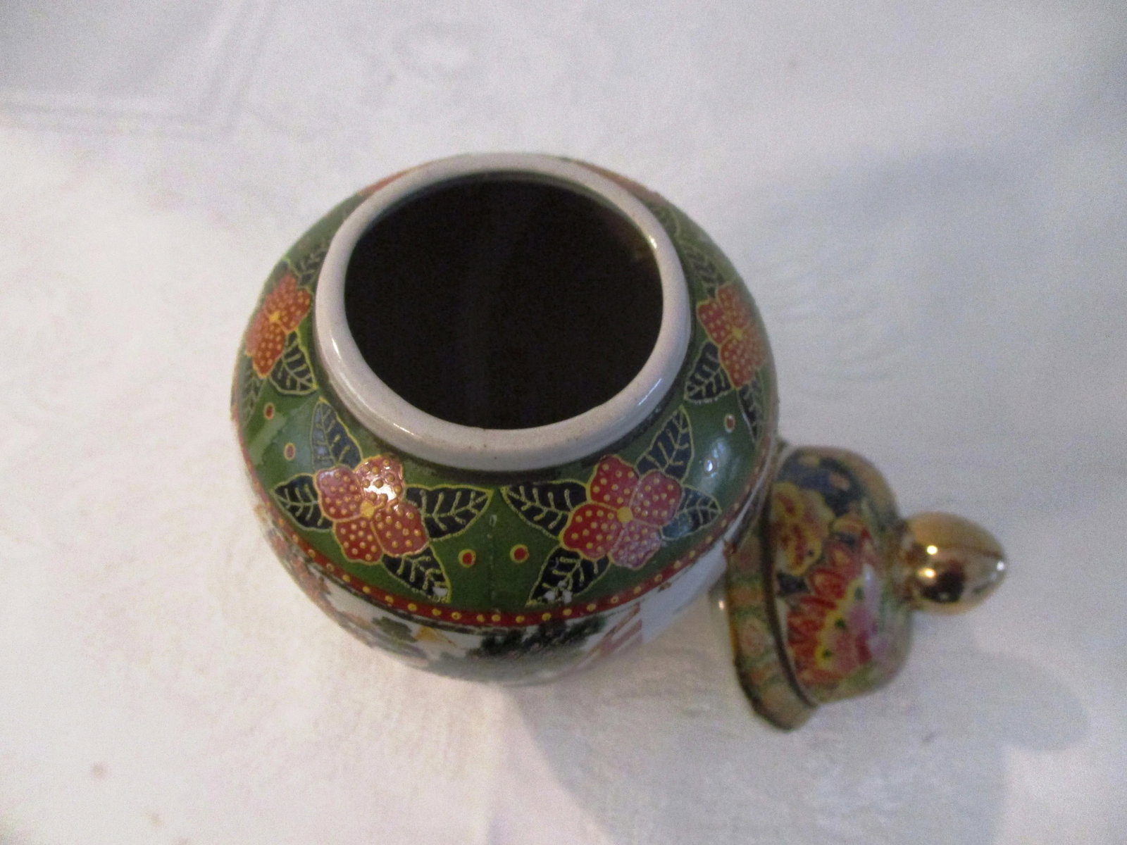 Mid-Century Chinese Geisha Girl Vase & Ginger Jar, Pair - 10