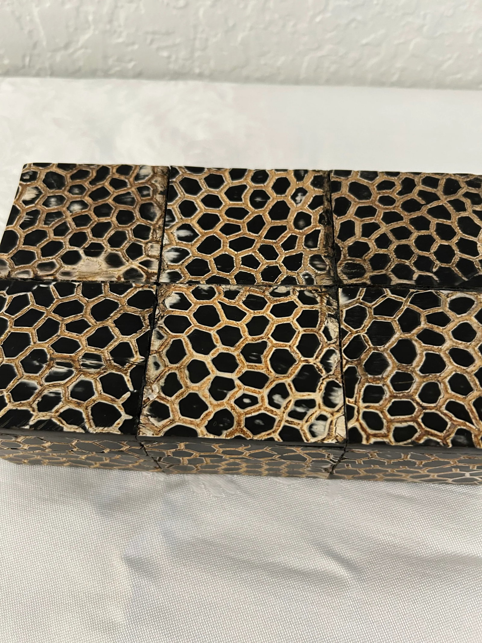 Contemporary Faux Alligator Skin Lidded Box - 3