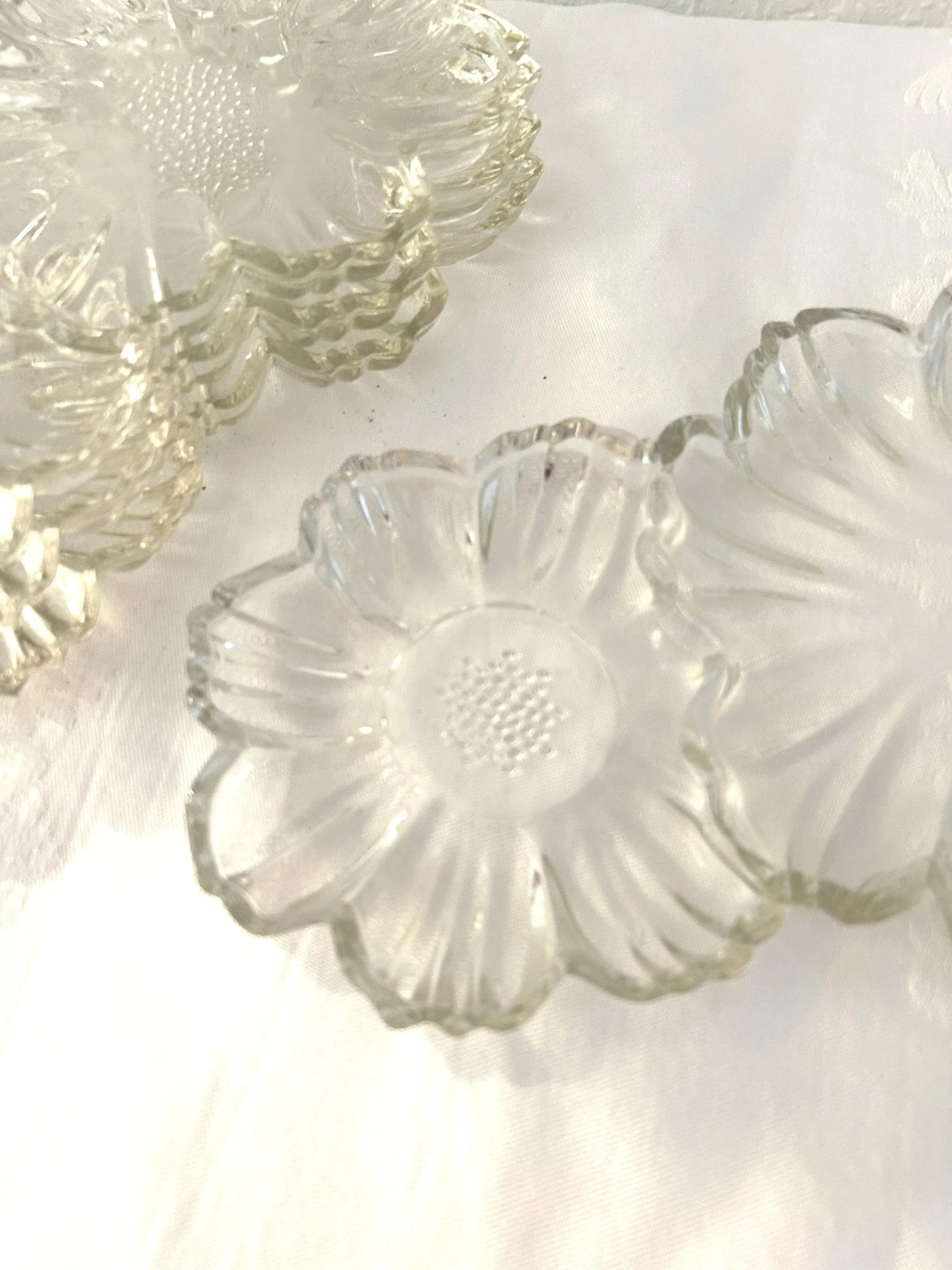 Mid-Century Colony Garden Club Snack Plates, Set of 4 - 3