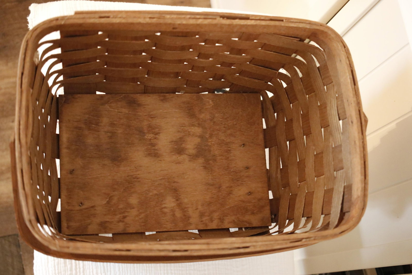 Antique White Oak Large Gathering Basket Handcrafted in Vermont by Basketville - 4