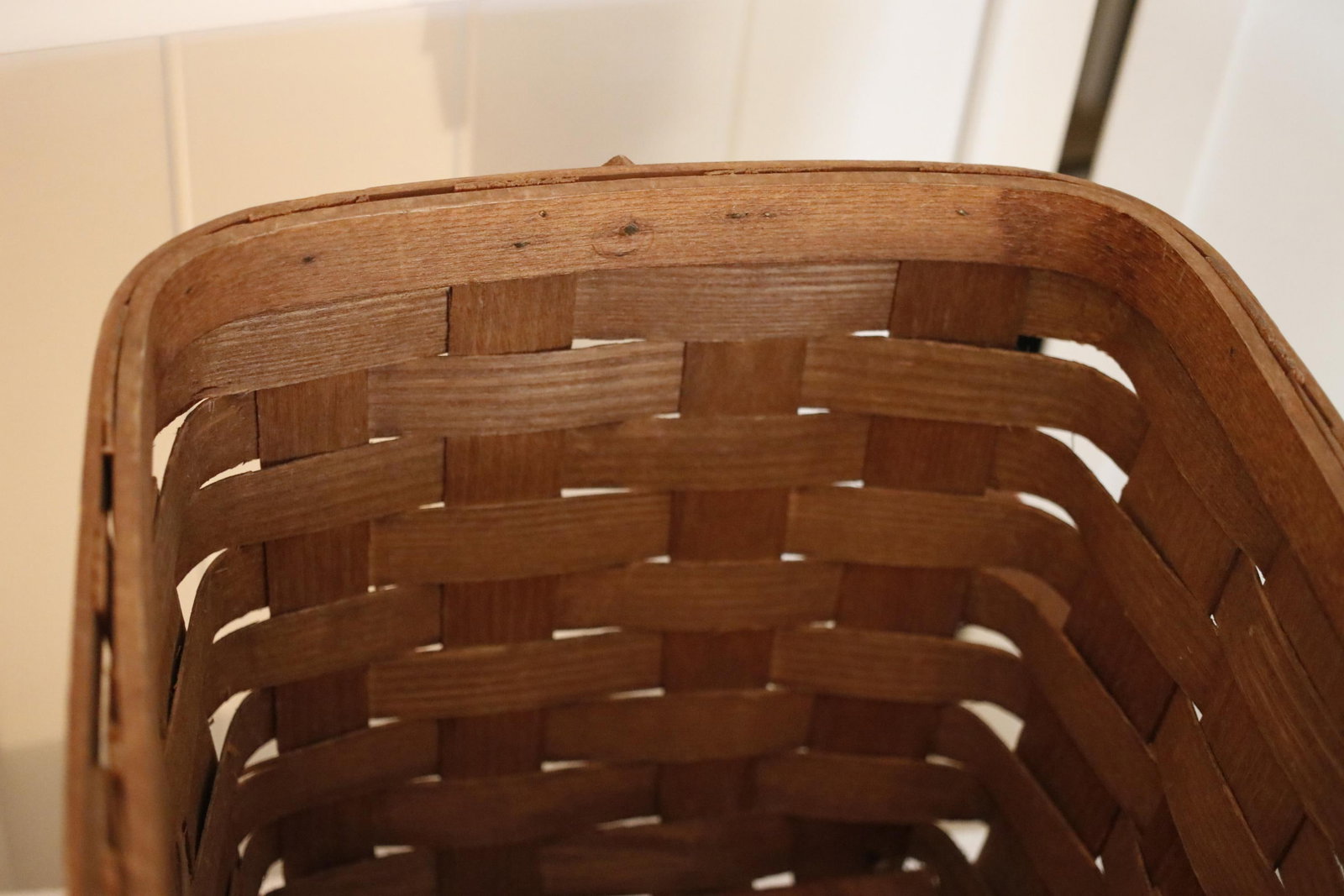 Antique White Oak Large Gathering Basket Handcrafted in Vermont by Basketville - 7