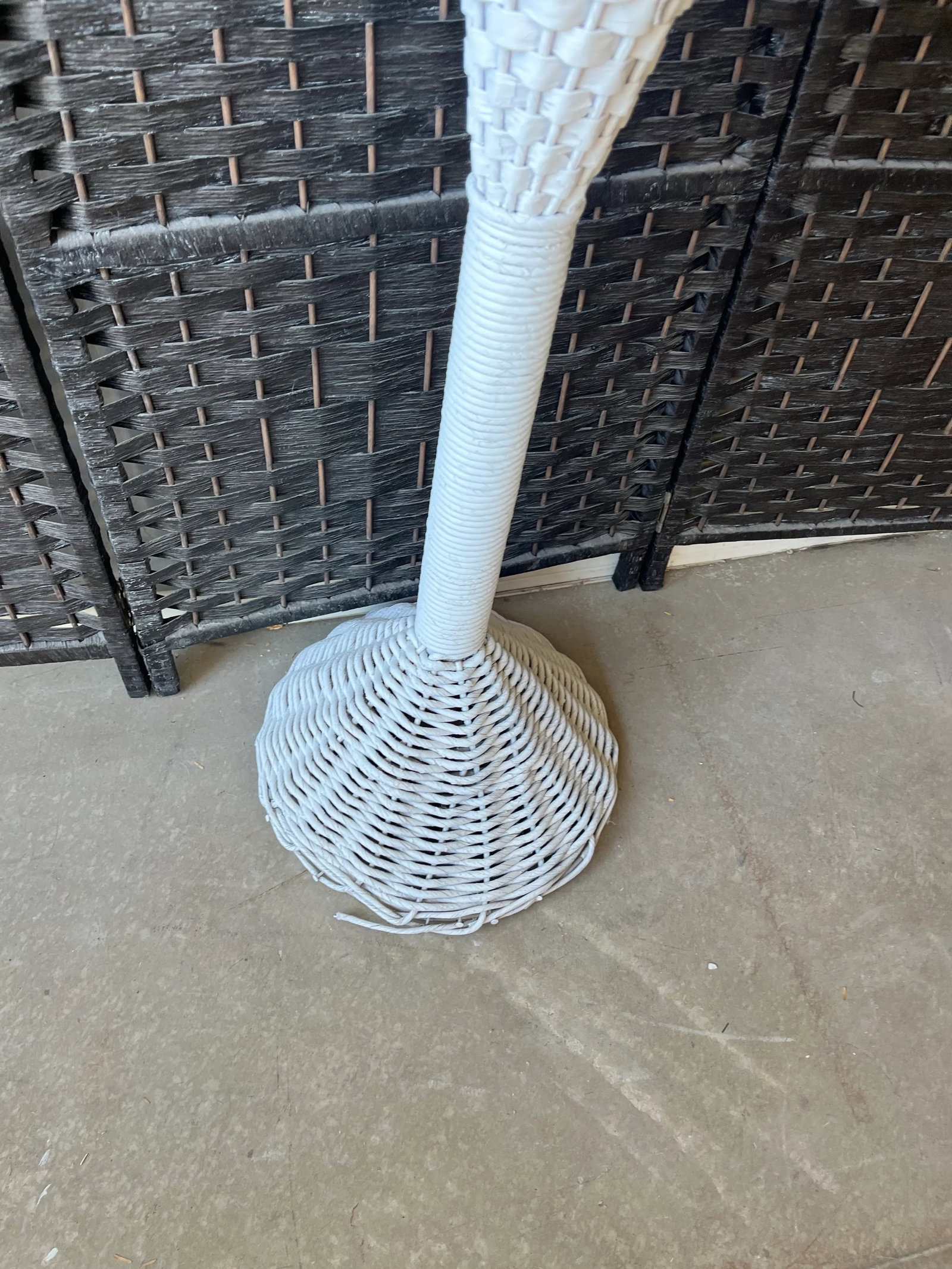 Tall Vintage Mid Century Bohemian White Wicker Trumpet Plant Stand or Planter - 11