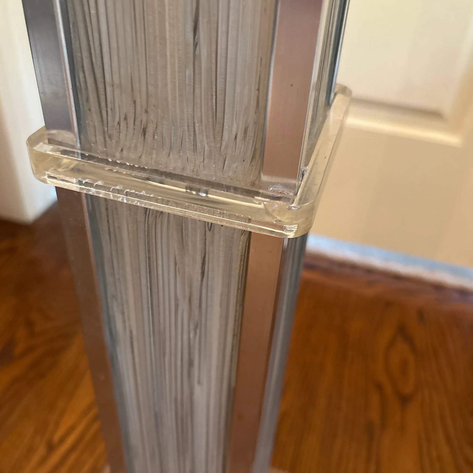 1980s Post Modern Lucite Floor Lamp - 9