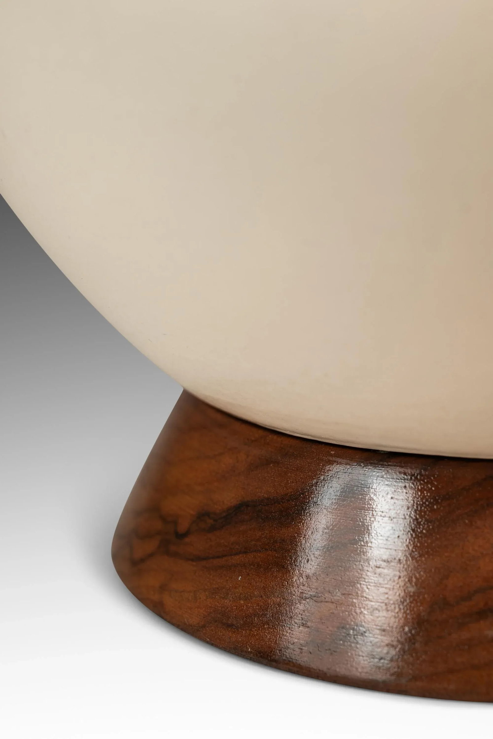 Mid-Century Modern Elongated Teardrop Table Lamp in Walnut & Porcelain, Usa, C. 1960's - 13