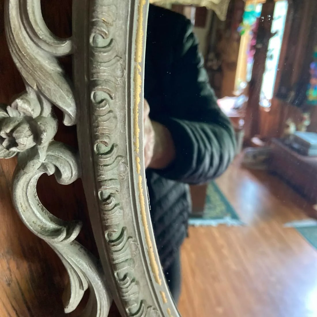 Vintage Bassett Oval Mirror Ornate Victorian Hollywood Regency Gray Resin - 5