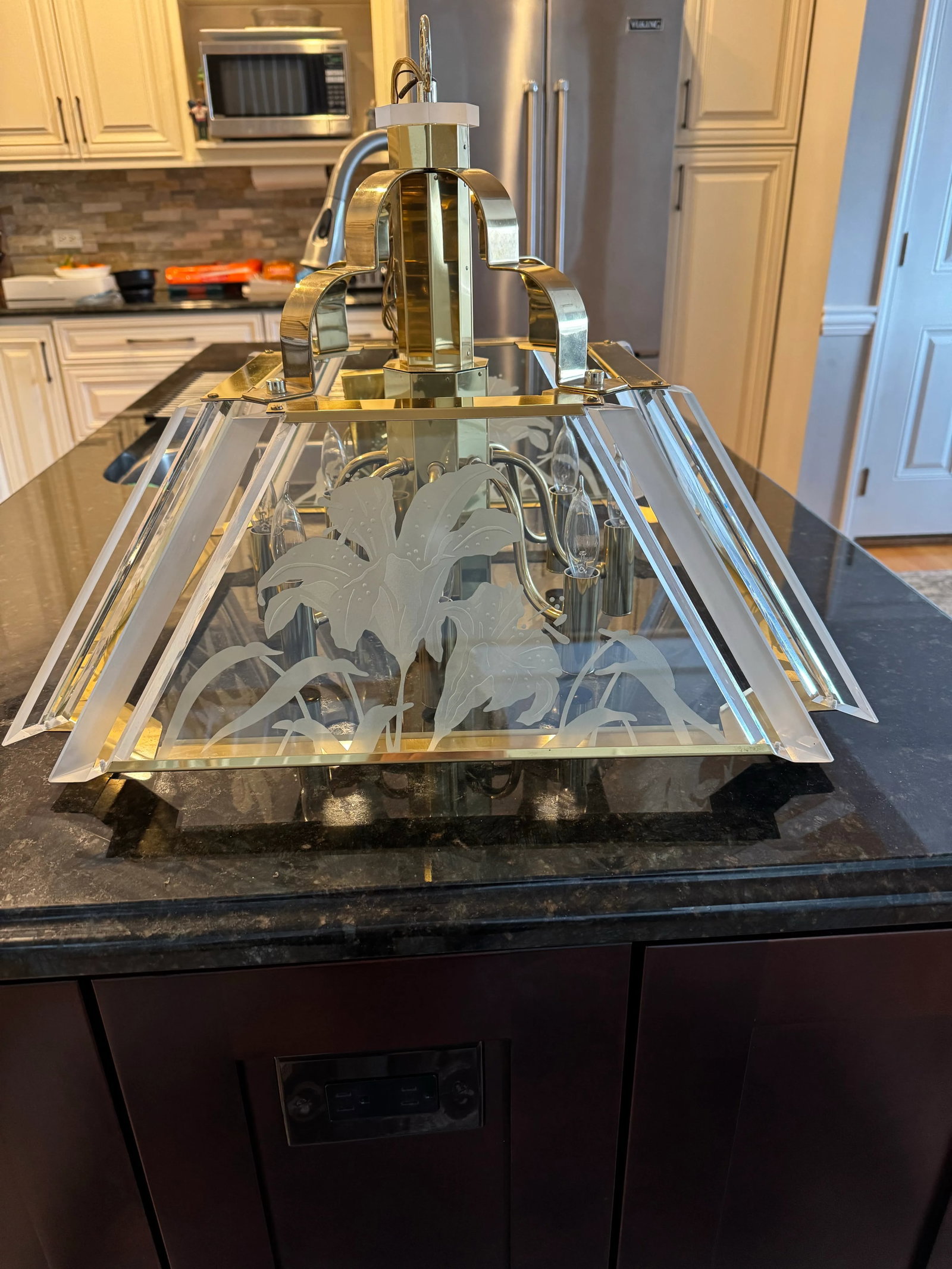 1986 Art Deco Fredrick Ramond Glass Brass Chandelier - 2