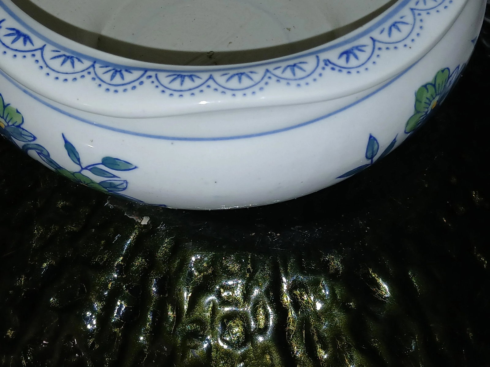 Vintage Scalloped Edge Ceramic Planter Pot With Blue and Green Floral Pattern - 3