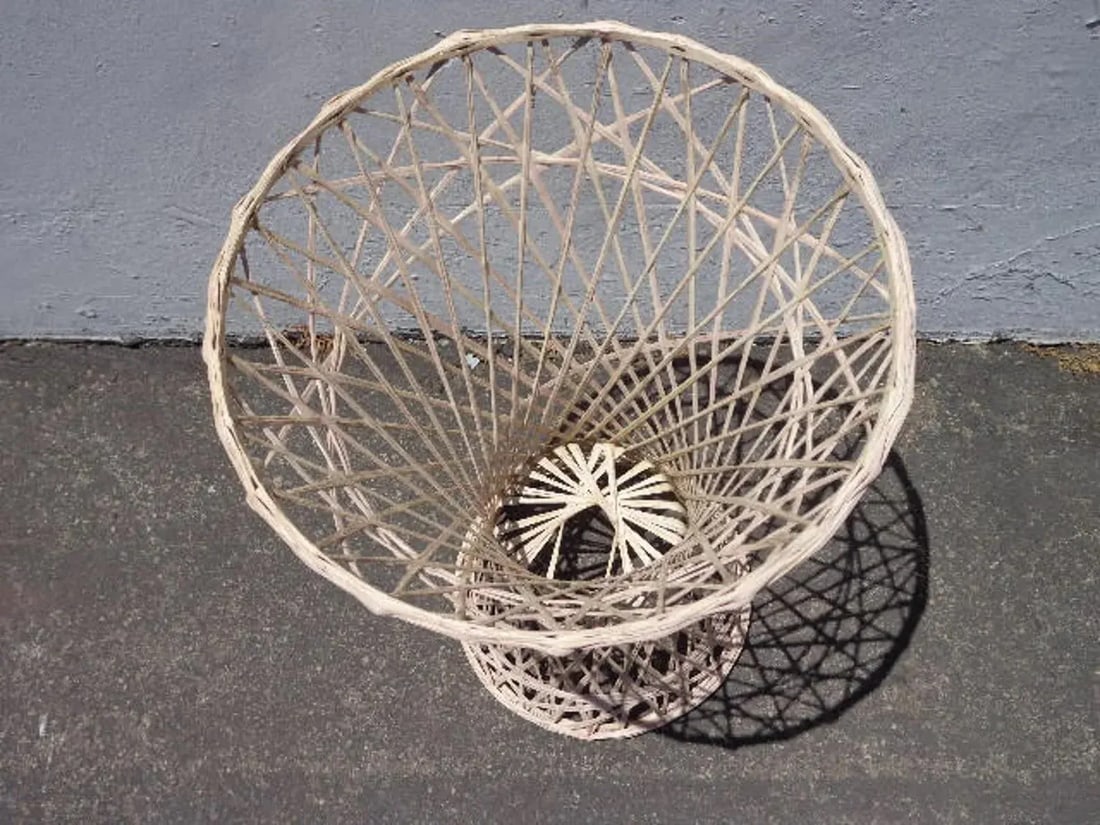 Mid 20th Century Spun Fiberglass Woodard Plant Stand, Attributed - 6