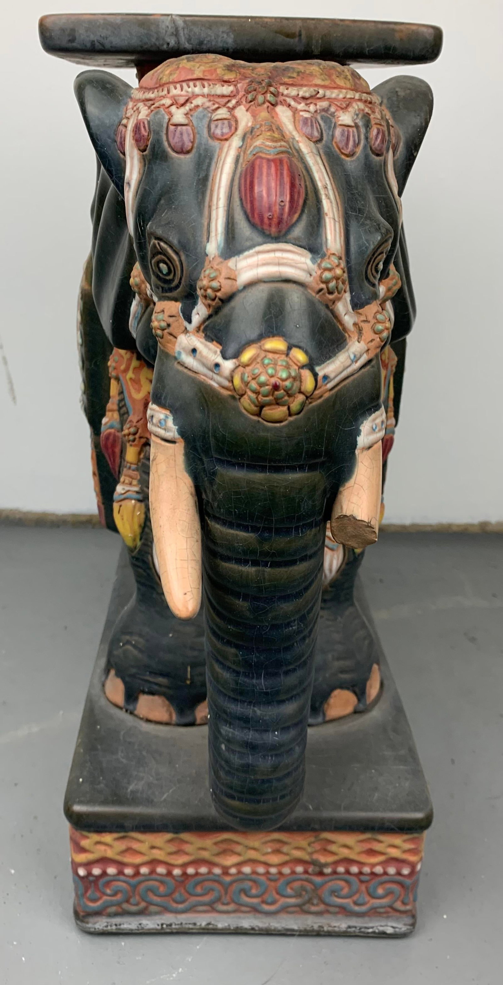 Vintage Chinese Elephant Garden Seat - 4
