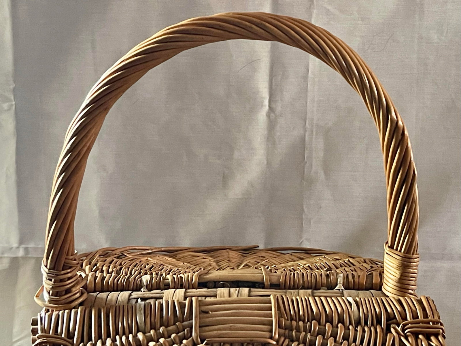 Vintage Wicker Picnic Basket - 8