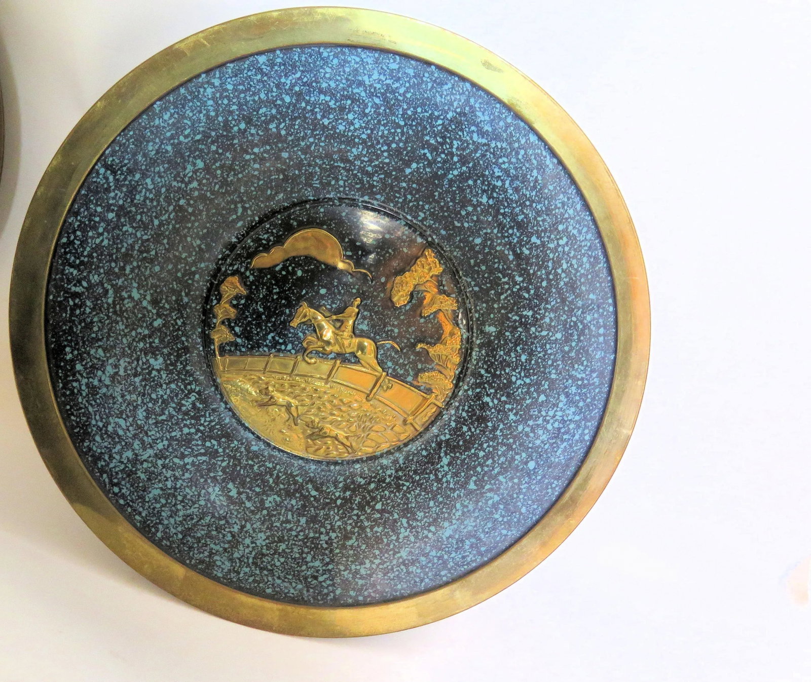 Vintage London England Brass Souvenir Plates - Set of 2 - 3