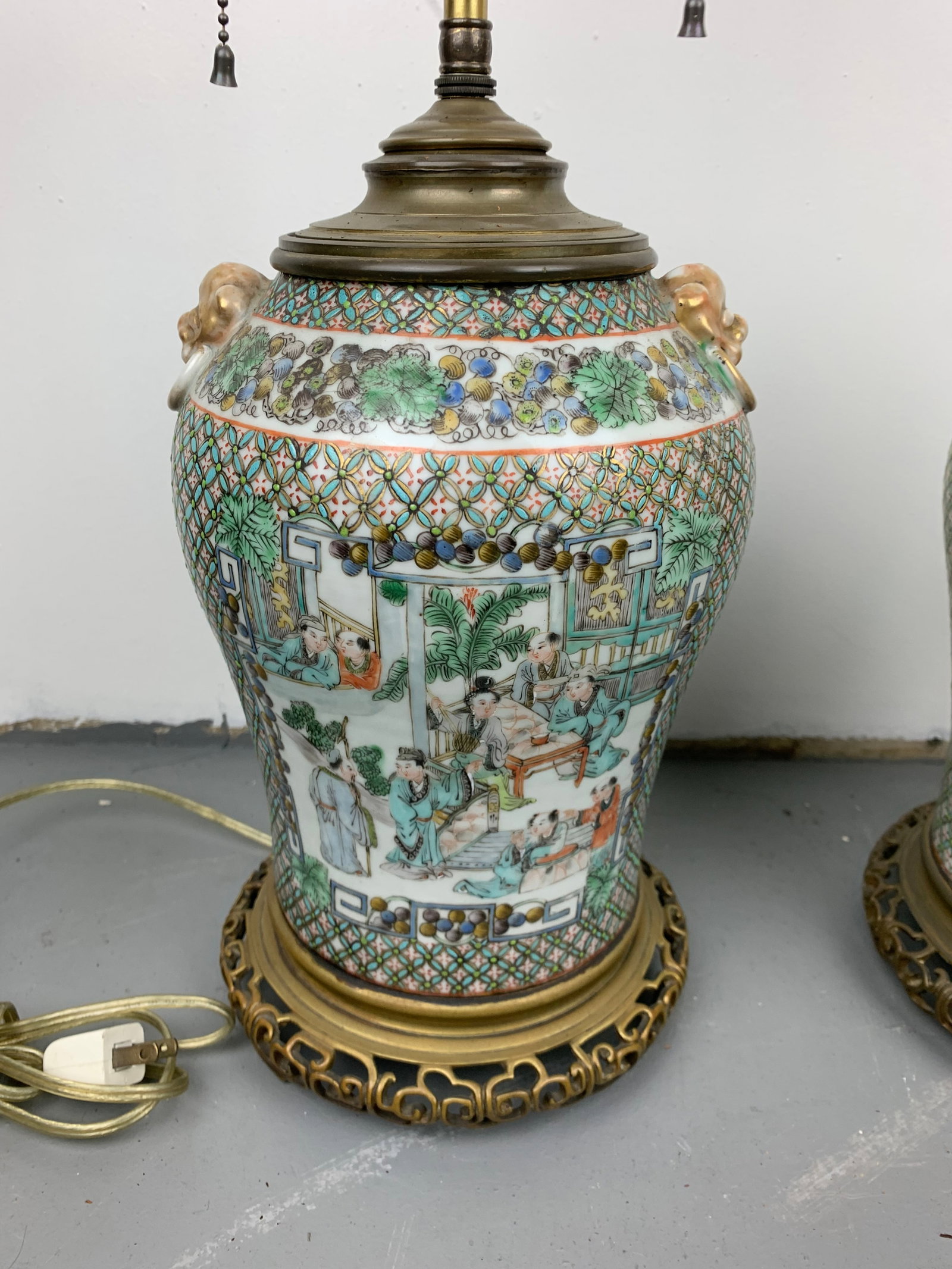 Antique Chinese Table Lamps, Set of 2 - 10