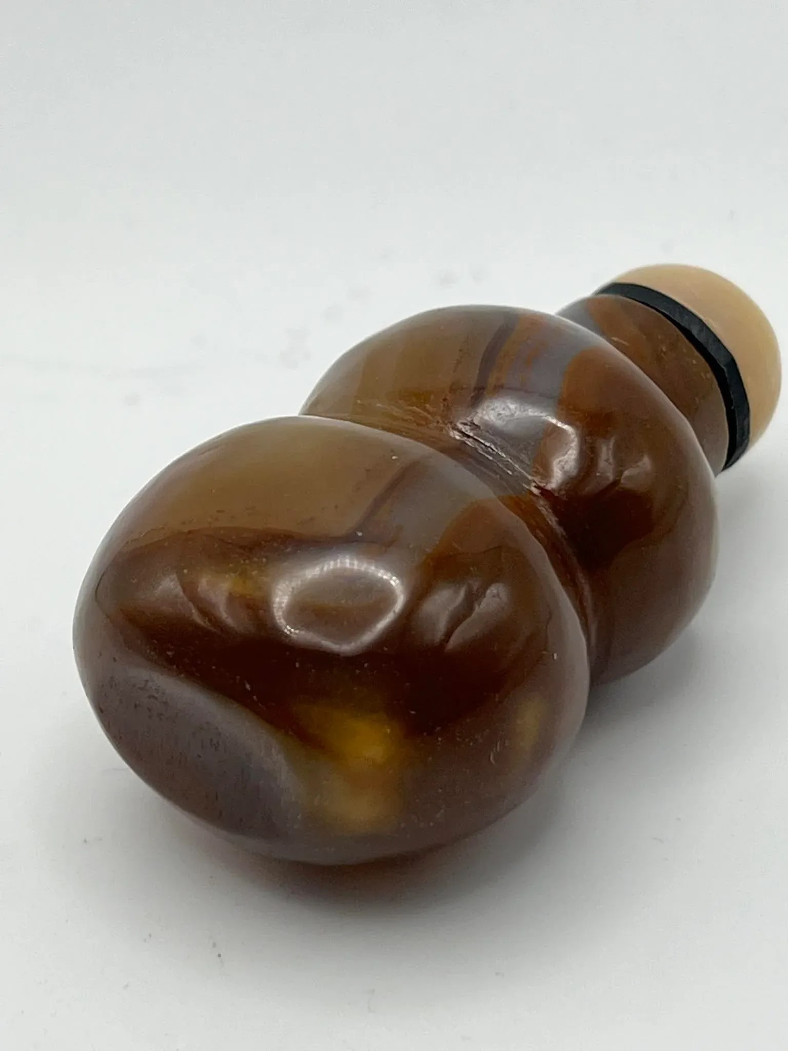 Vintage Chalcedony Double Gourd Snuff Bottle - 8