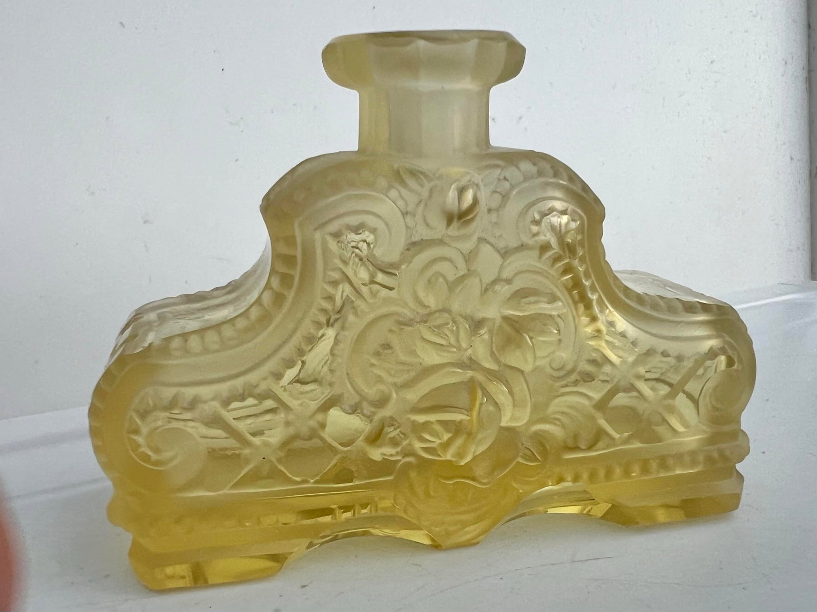 Antique Art Deco Style Yellow Perfume Bottle - 8