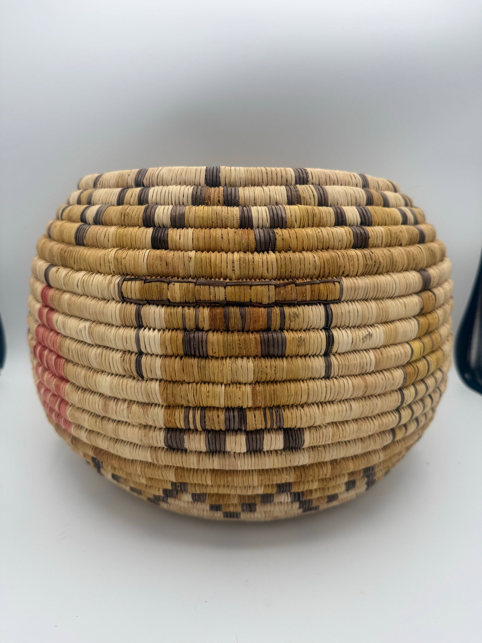 Rare Vintage Hopi Native American Coiled Basket - 4