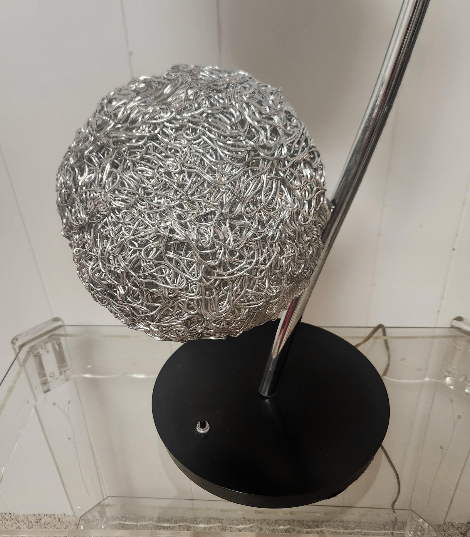 1960s Mid Century Modern Tall Silver Spaghetti Lamp - 5