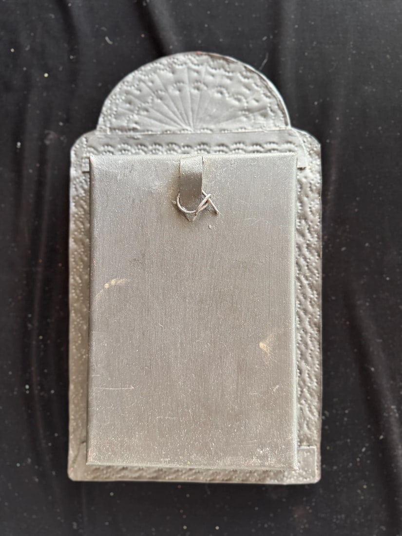 Mexican Devotional Nicho With Black Arched Pressed Tin Frame - 4