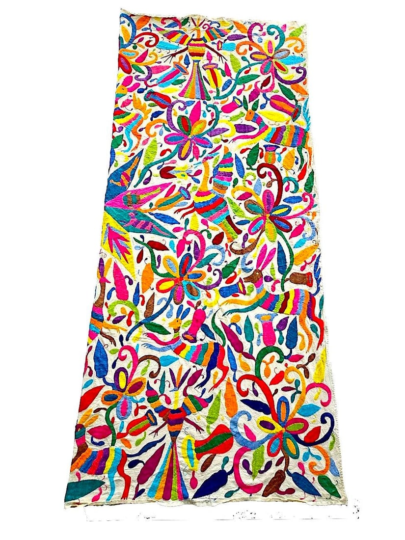 Vintage Mexican Otomi Hand Embroidered Textile Coverlet/Wall Hanging - 8