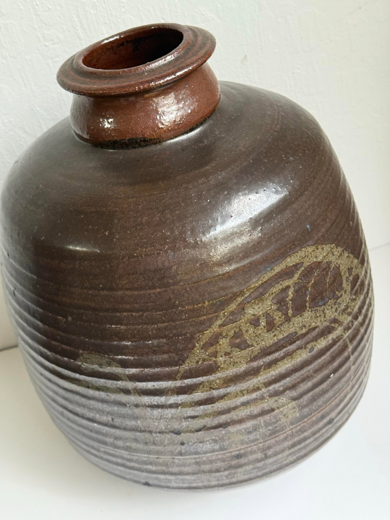 Mid 20th C. Eric Norstad Monumental Studio Pottery Vessel Wax Resist Insect Decoration - 8