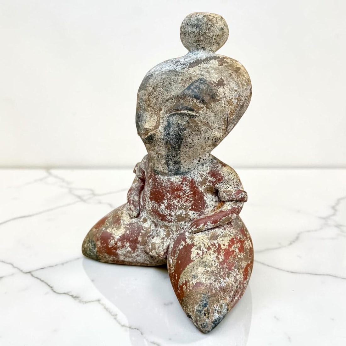 Nayarit Chinesco Female Figurine - 2