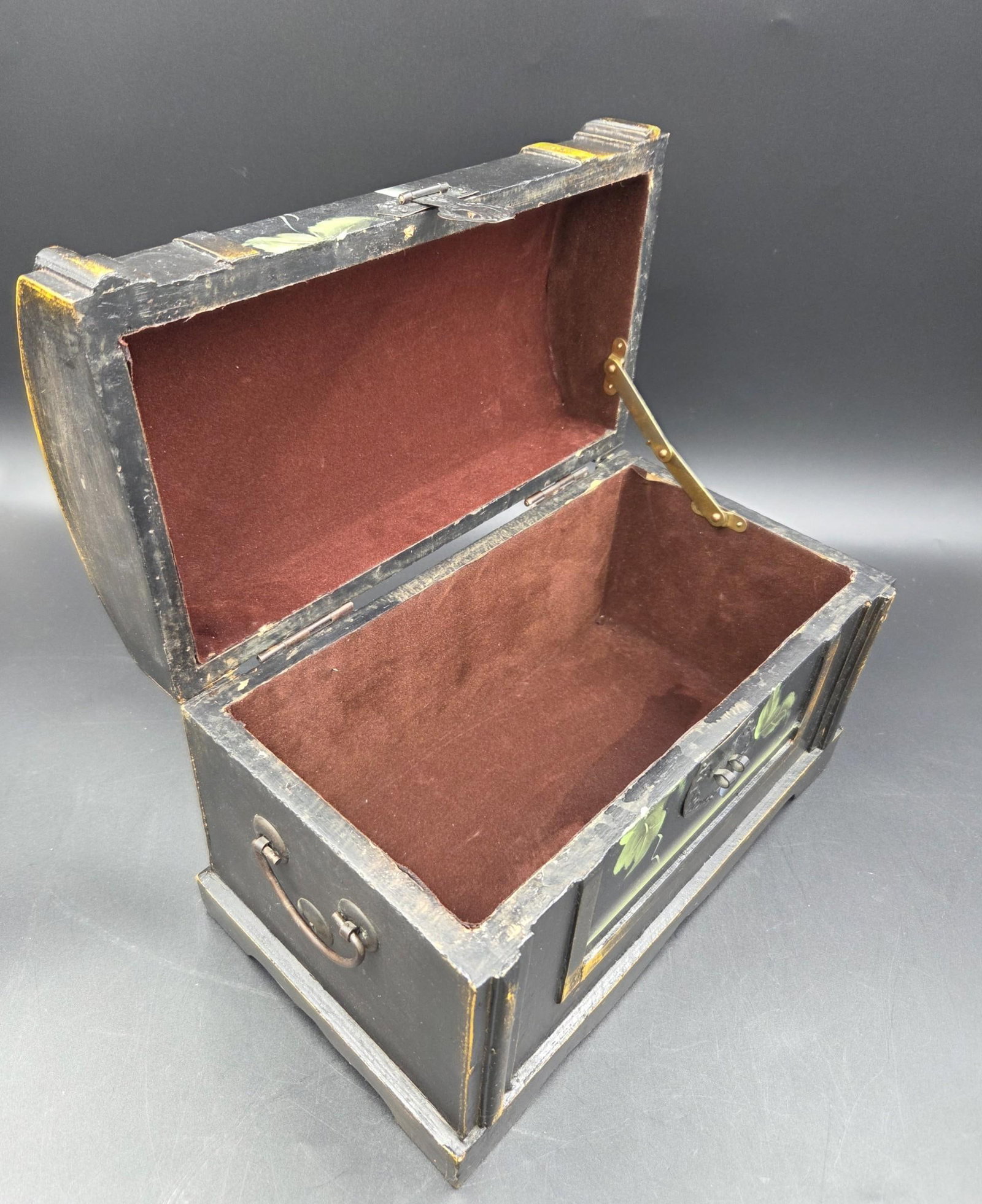 Vintage Hand Painted Wooden Dome Lidded Table Chest - 11