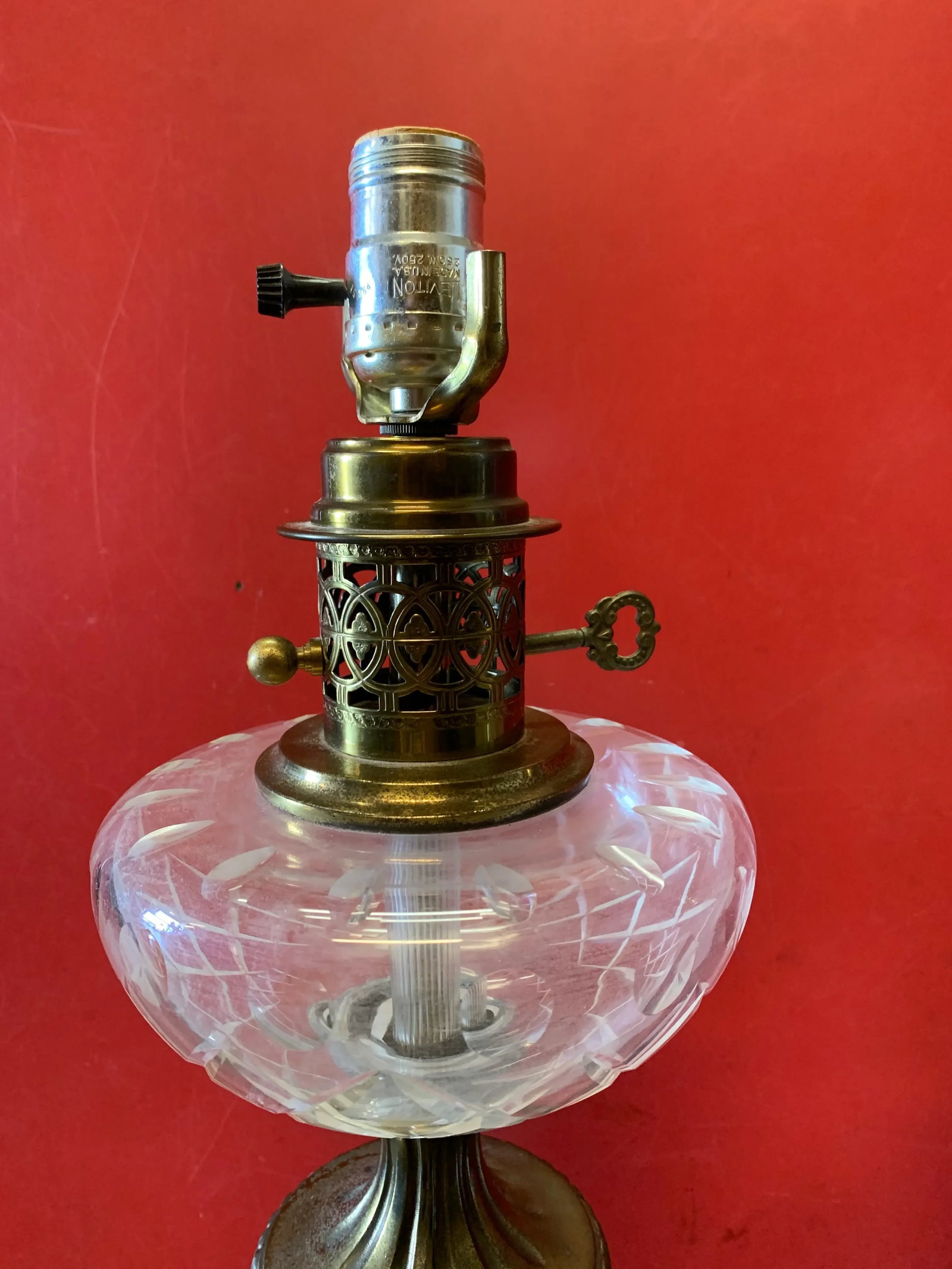 Vintage White Column With Brass & Black Marble Base Lamps - A Pair - 11