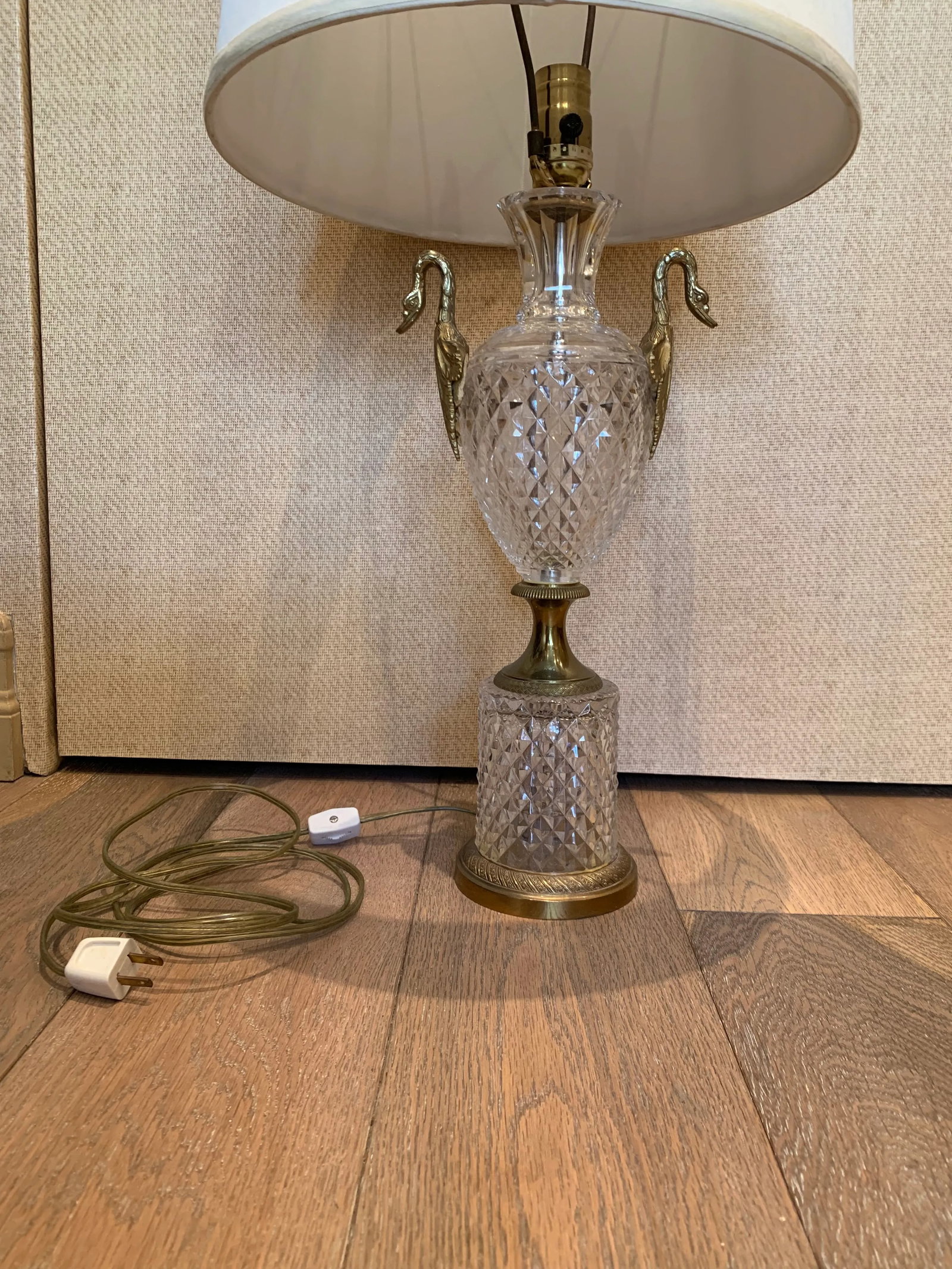 Mid 20th Century Cut Crystal Table Lamp - 3