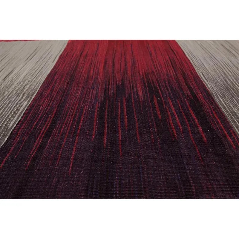 Handwoven Scandinavian Style Persian Kilim Area Rug 5'4'' X 6'6'' - 7