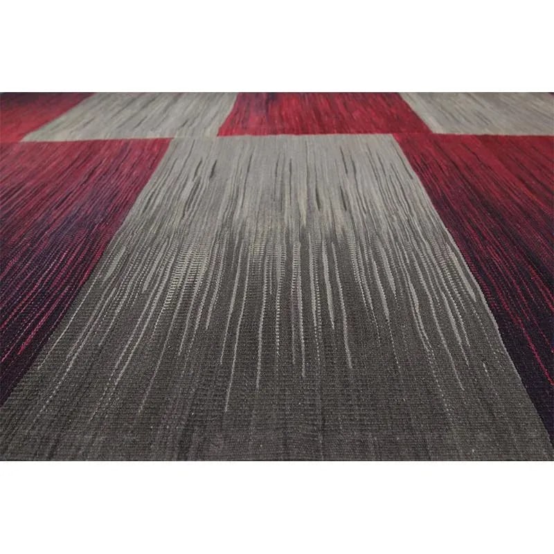 Handwoven Scandinavian Style Persian Kilim Area Rug 5'4'' X 6'6'' - 8