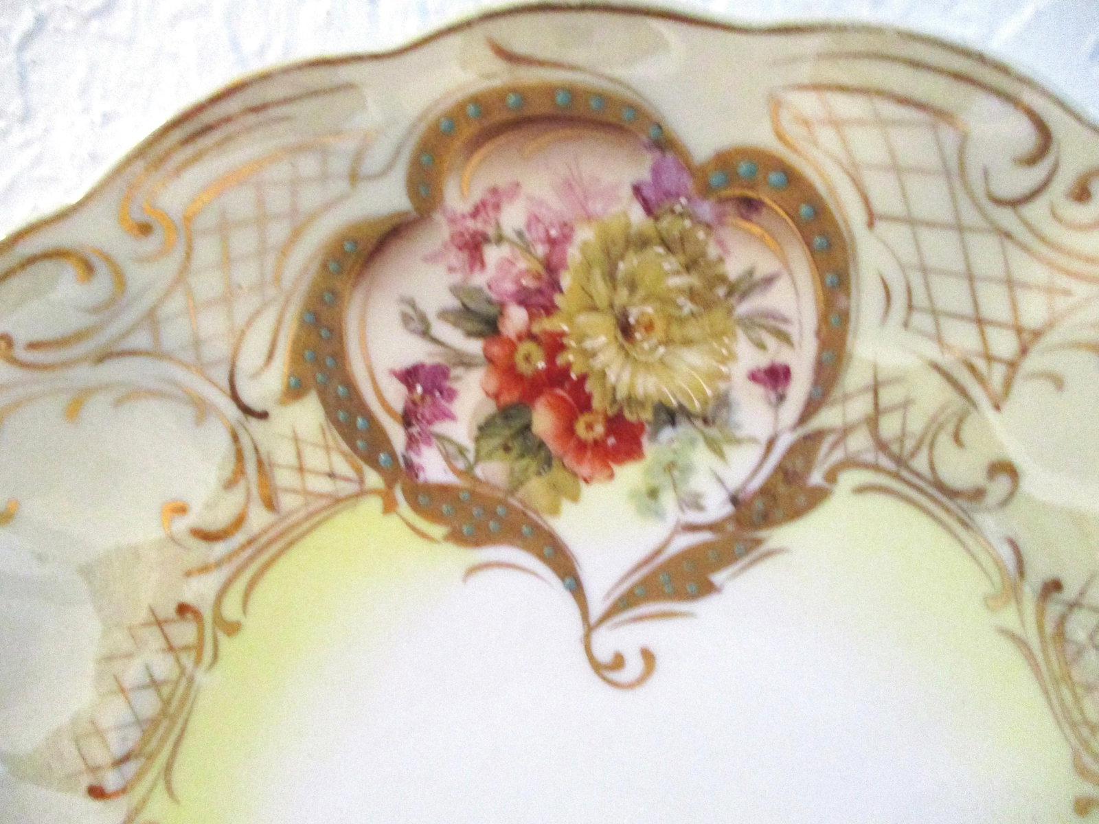 1940s Hand-Painted Lusterware Floral Porcelain Serving Dish - 2
