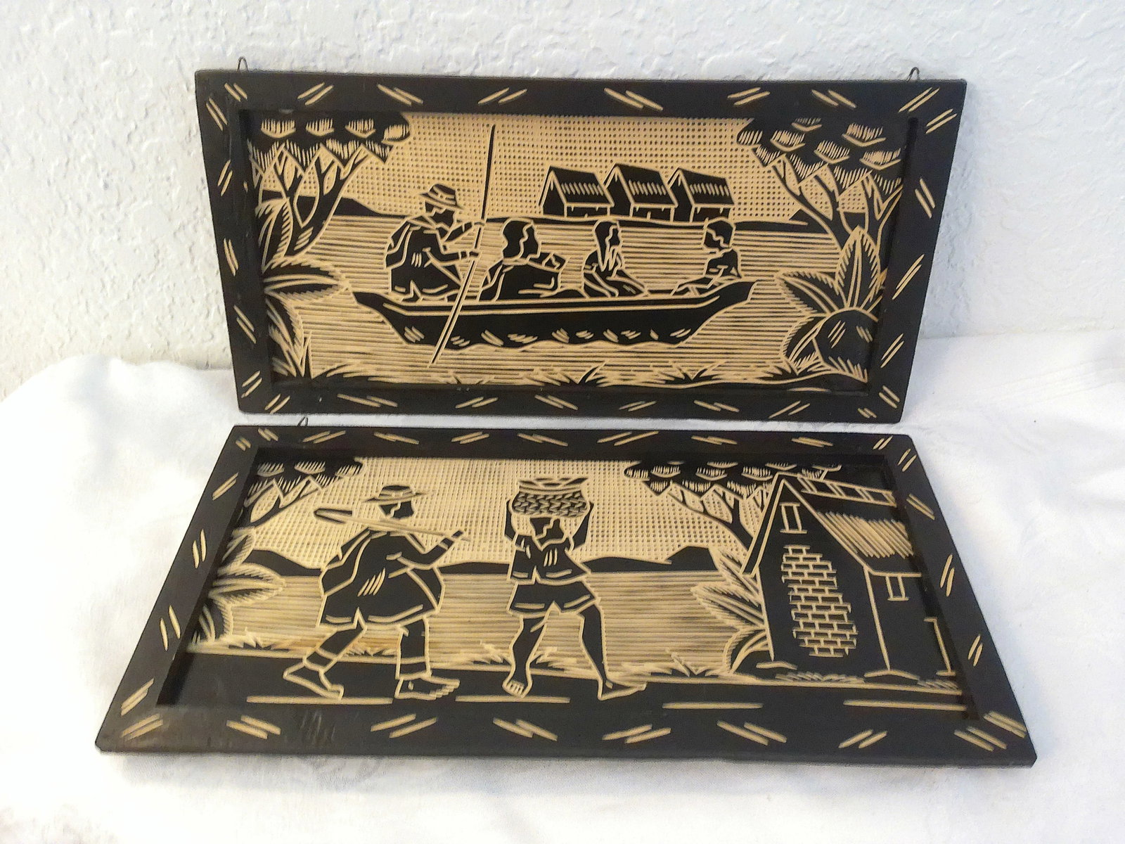 Mid-Century South American Etched Wood Plaques, a Pair - 8