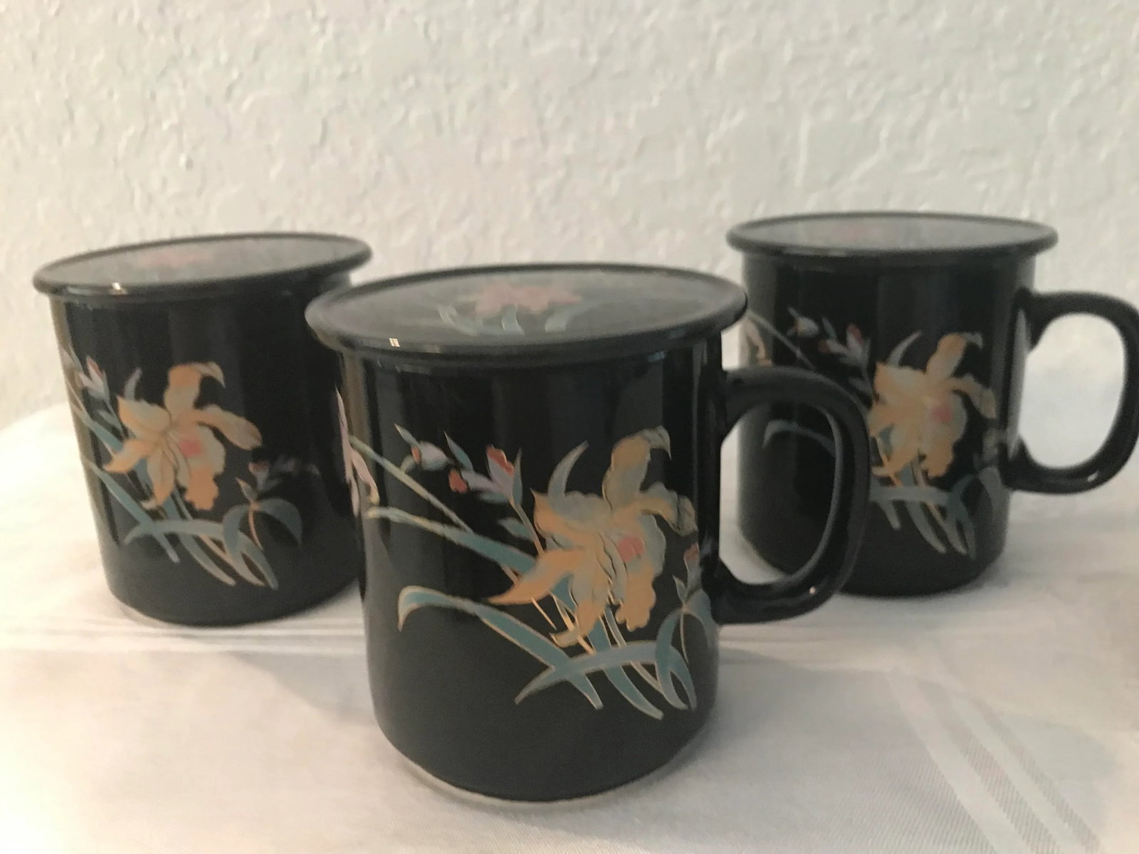 1980s Japanese Black Floral Ceramic Tea Mugs W/Lids, 8 Pcs - 2