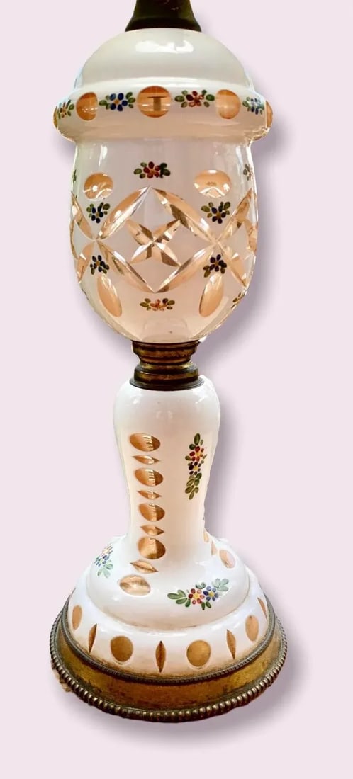 1920s Czechoslovakian Cut to Clear Cased Glass Table Lamp - 11
