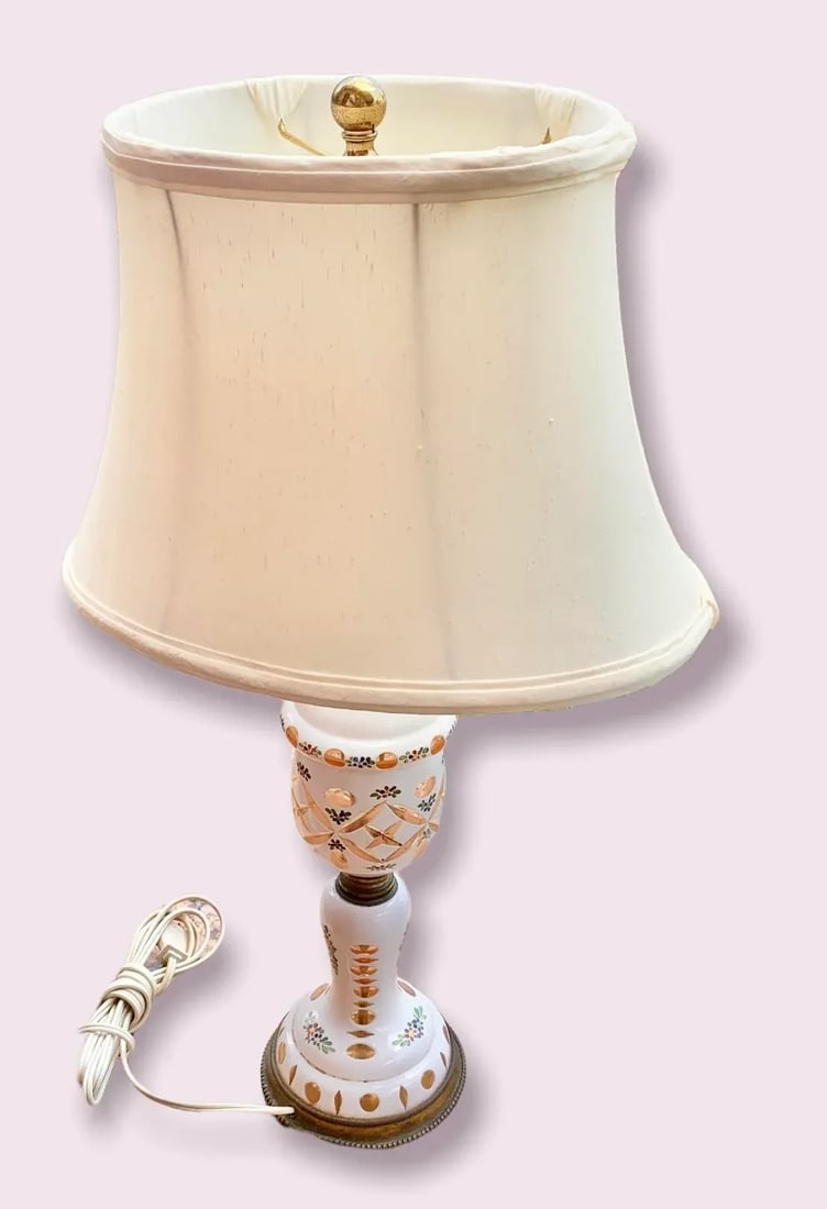 1920s Czechoslovakian Cut to Clear Cased Glass Table Lamp - 9